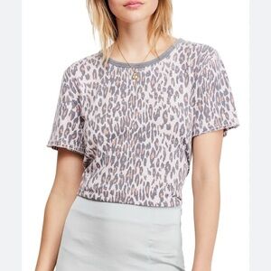 Free People Women's Tops Free People Tourist Tee Animal Print Size XS